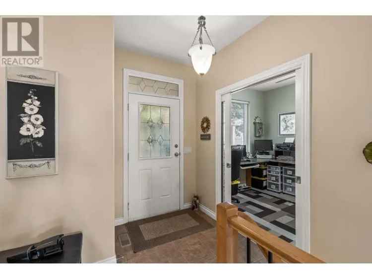 Rancher Style Home with Daylight Walkout Basement and Double Garage