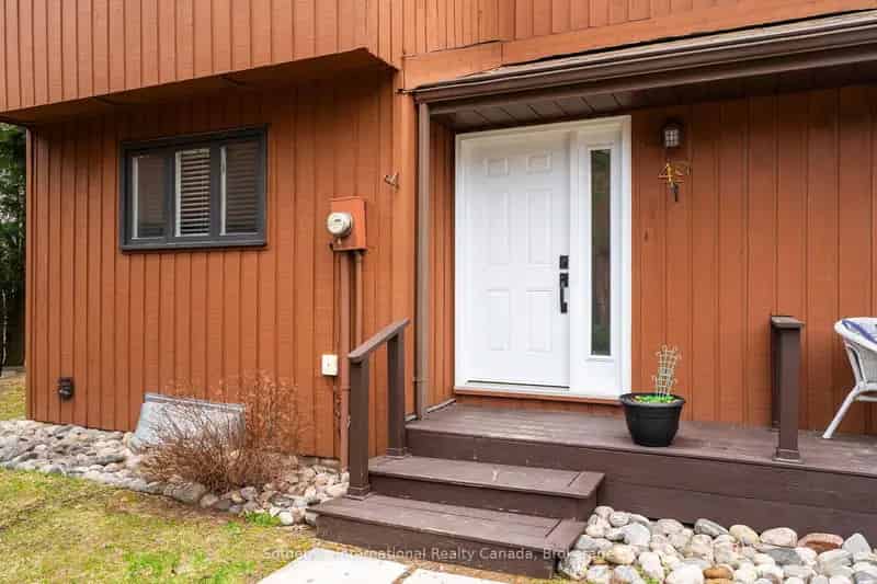 Bracebridge Waterfront Townhouse - Muskoka River Access