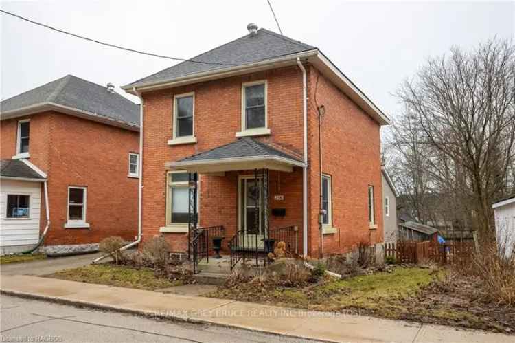 House For Sale in Owen Sound, Ontario