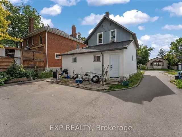 Duplex For Sale in Kawartha Lakes, Ontario