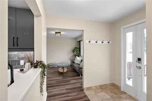 Charming Charleswood Bungalow with Shop Garage