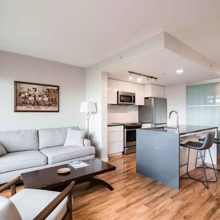 Bright 1-Bedroom Mount Pleasant Home with Oversized Patio