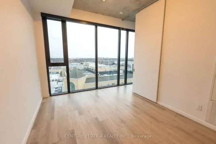 Buy Beautiful Penthouse Suite in Boutique Queensway Park with Terrace