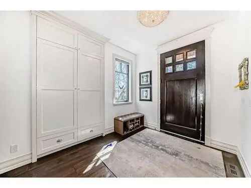 House For Sale in Richmond Calgary