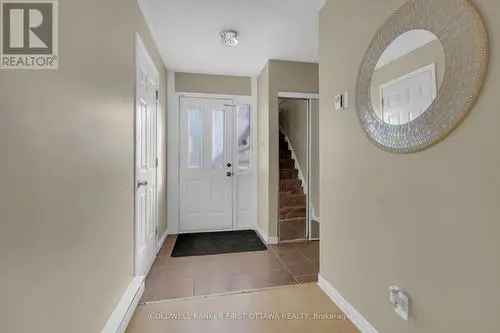 Townhouse For Sale In Hunt Club Upper -Blossom Park - Timbermill, Ottawa, Ontario