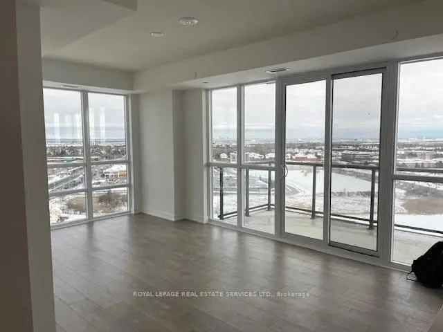 Rent luxury condo in Steeles Avenue West with stunning views and amenities