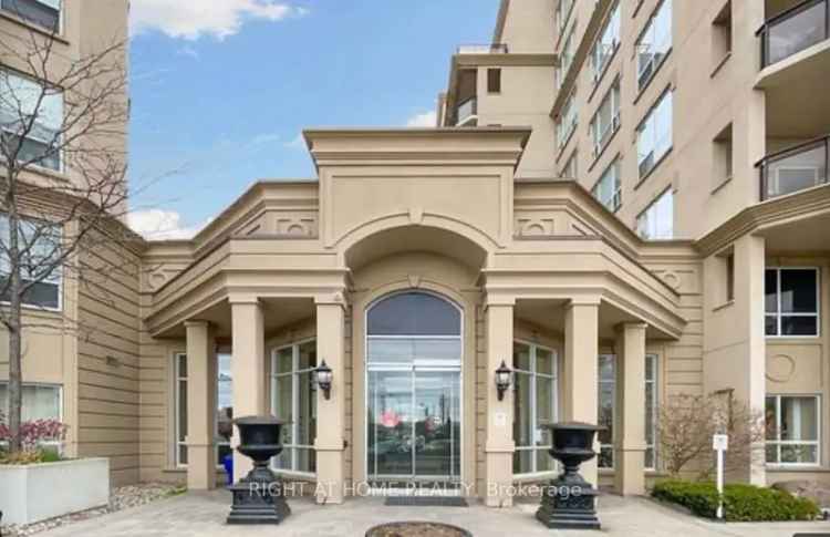 Condo For Sale in Vaughan, Ontario