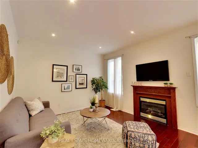 House For Sale in 105, Chasser Drive, Markham, Ontario