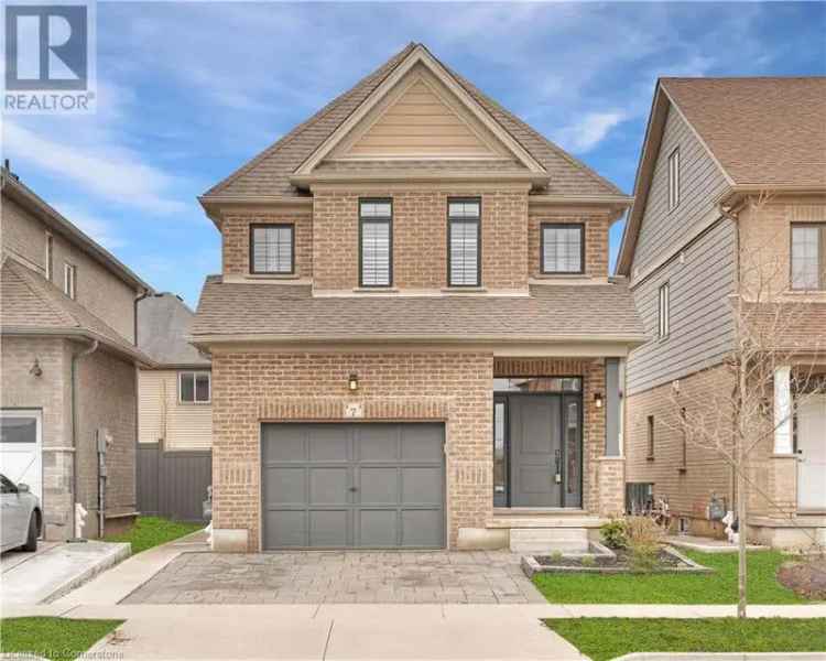 Doon South Family Home 3 Bed 3 Bath Finished Basement