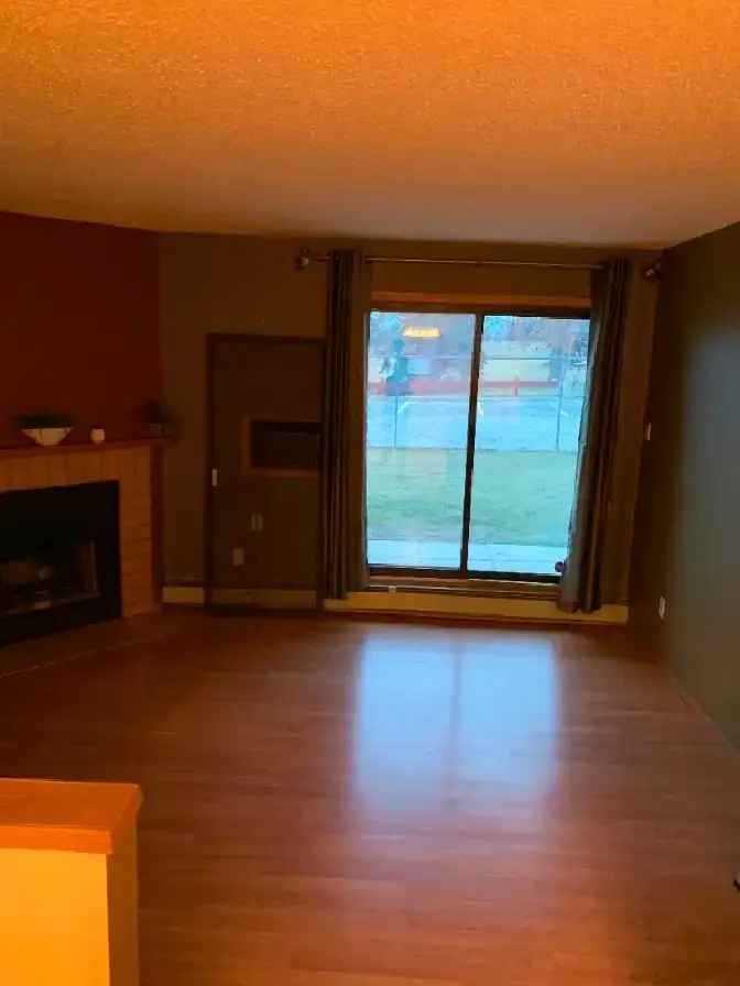 University of MB. 2 Bedroom Condo for Rent - Great Location!