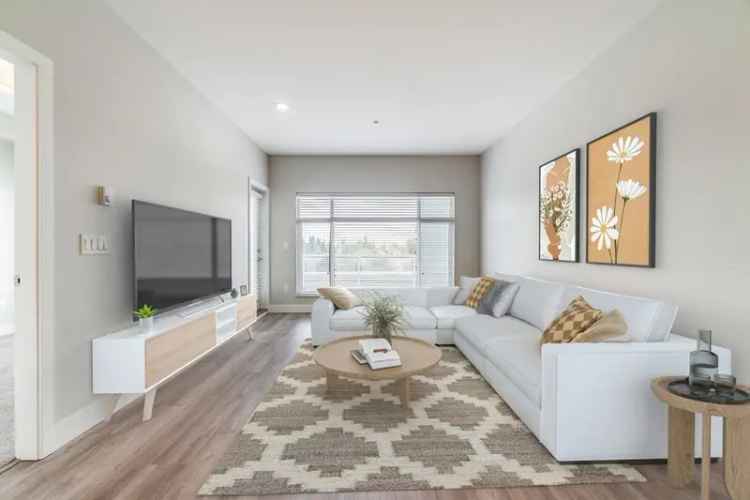 Condo For Sale in Delta, British Columbia