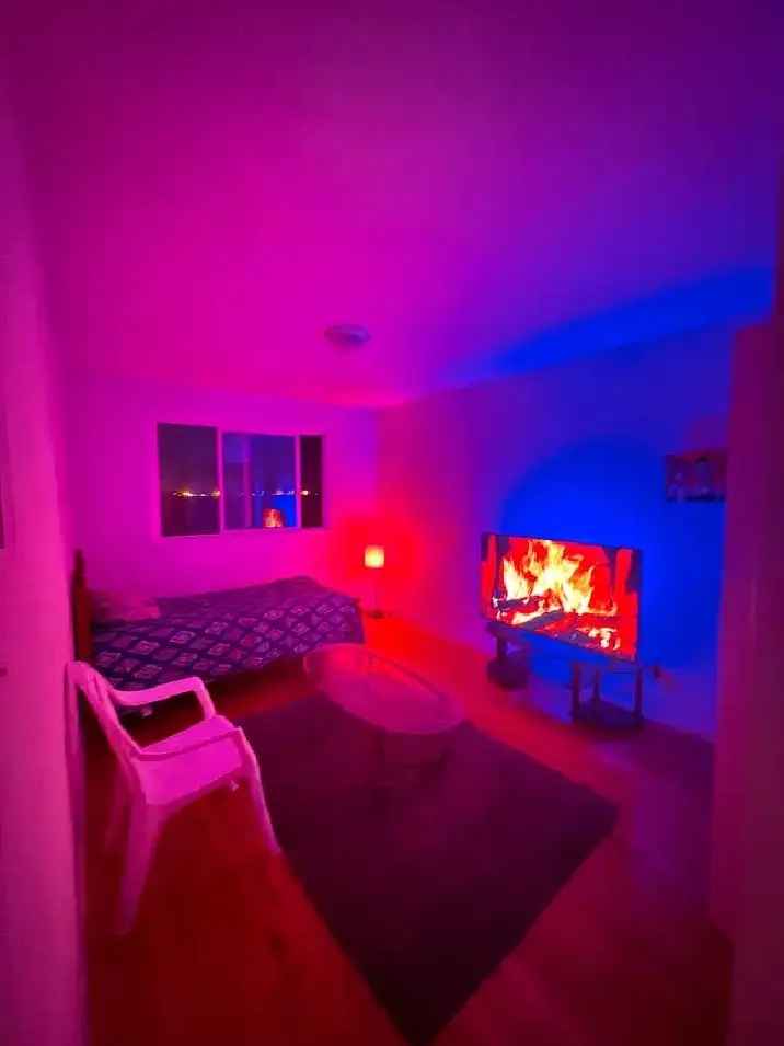 Furnished Room Rental in Montreal Near Metro Cadillac and Langelier