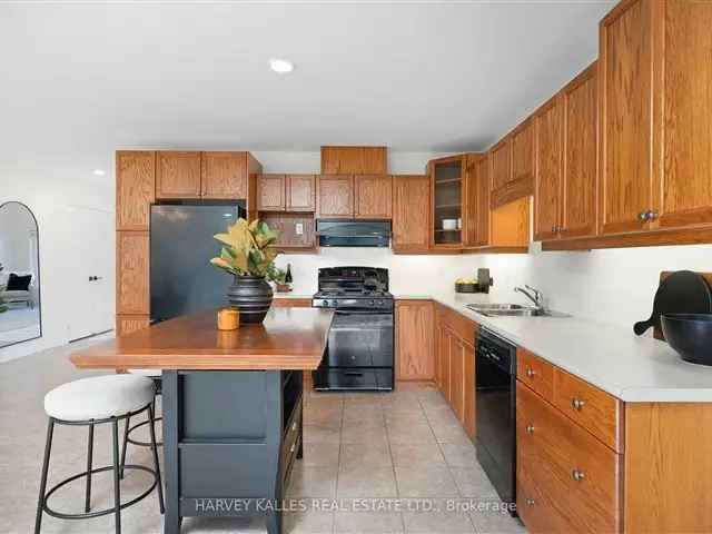 House For Sale in Amherst, null