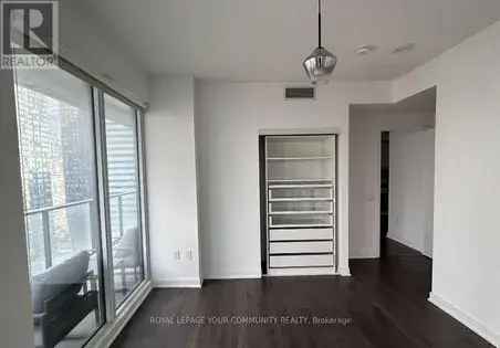 2 rooms apartment of 128 m² in Toronto