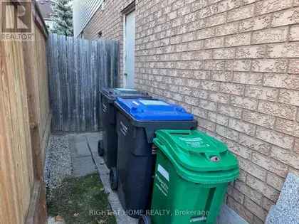 Spacious 1 Room 27m² Basement Apartment in Erin Mills Mississauga