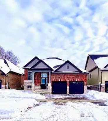 Raised Bungalow in Millbrook Highlands 2200+ sq ft