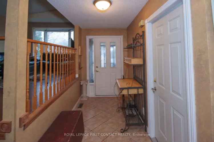 House For Sale in 17, McConkey Place, Barrie, Ontario