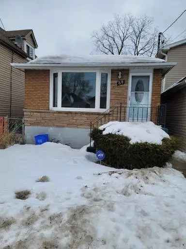 Apartment For Rent in 89, Hope Avenue, Hamilton, Ontario