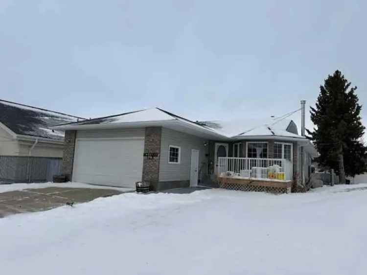 House For Rent in Town of Cochrane, Alberta