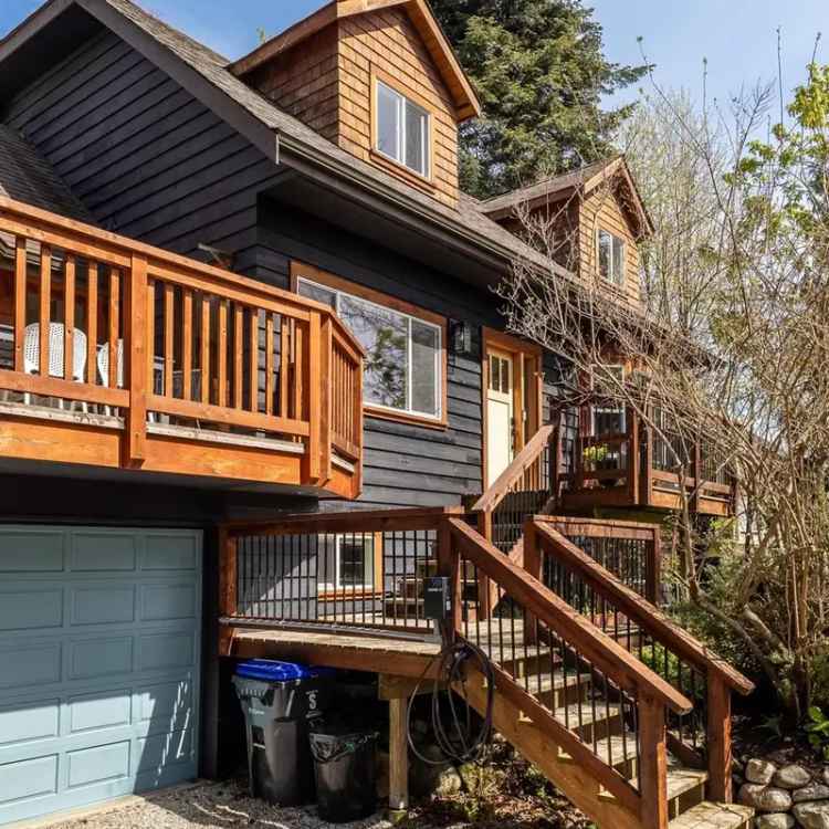 4 Bed 3 Bath House for Sale - Modern Style and Cozy Comfort