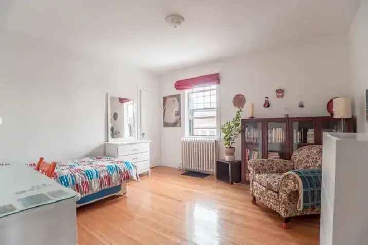 2 Bedroom Monkland Village Apartment May 1st or June 1st