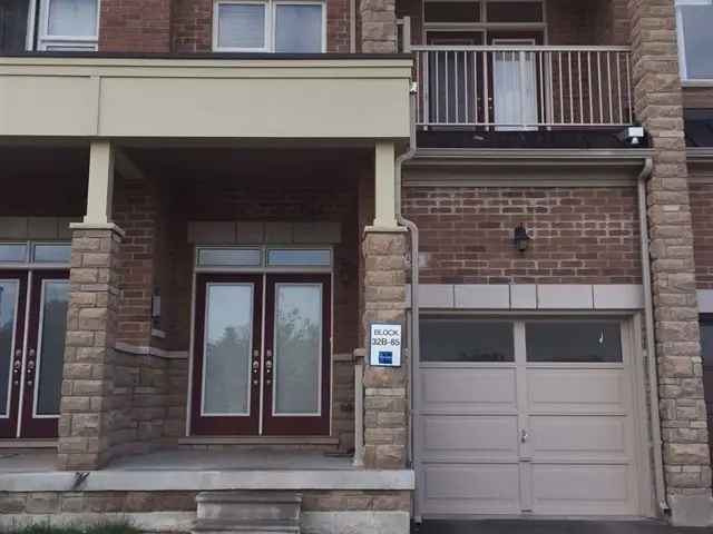 Newer Townhouse in Greensborough Markham with Ravine Views