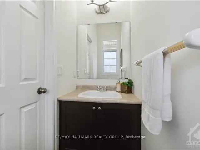 3-Bed 3-Bath Townhome in Kanata Available November 19 2024