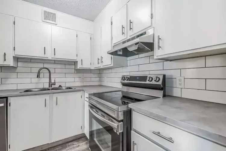 Apartment For Rent in Calgary, Alberta