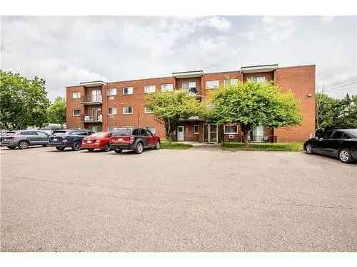 Condo For Sale In Vanier, Kitchener, Ontario