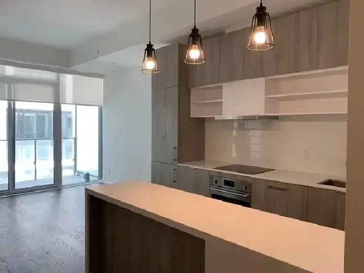 Yonge Eglinton Art Shoppe Condos 1 Bed Den