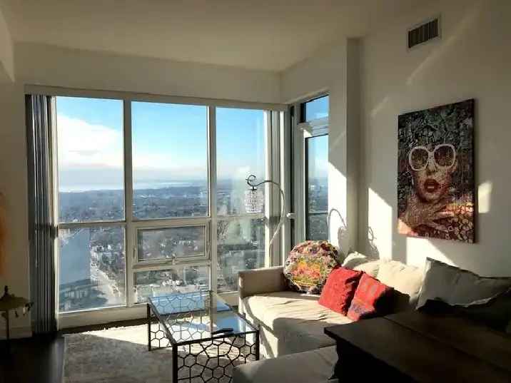 Lake View 1 Bedroom Condo with Parking May 2025