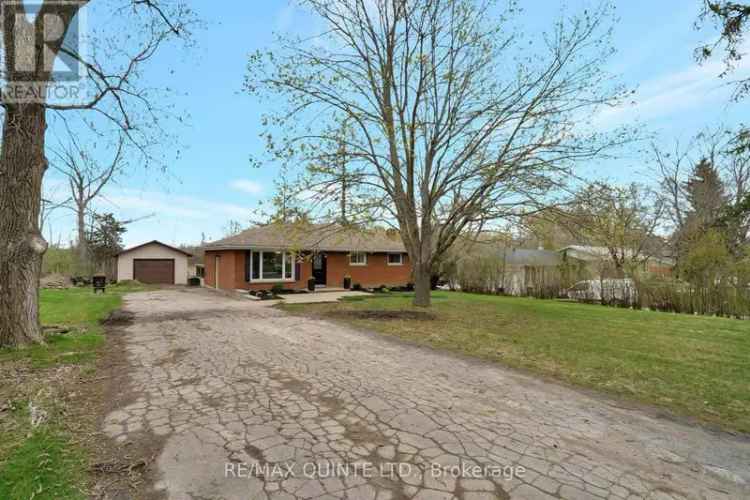 Charming Brick Bungalow on Spacious Country Lot Near Belleville