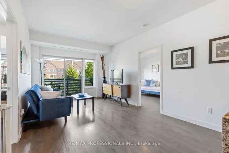 Condo For Sale in Mississauga, Ontario