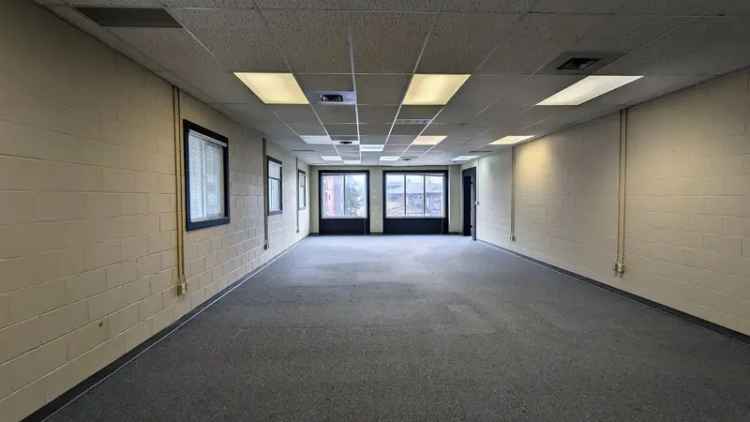 Office building For Rent in Saanich, British Columbia