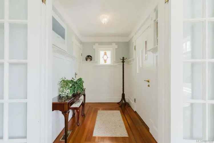 1923 Character Home Hillside Victoria Family Home