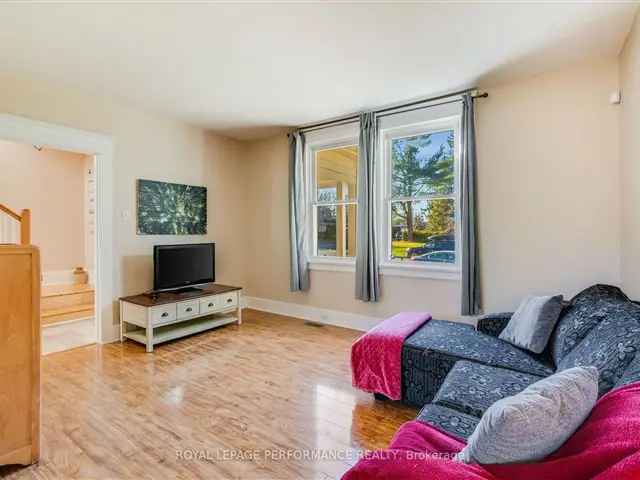 Townhouse For Sale in Hawkesbury, Ontario