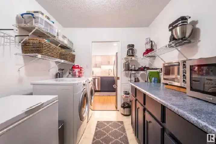 Renovated Condo for Sale in Wîhkwêntôwin with Modern Features