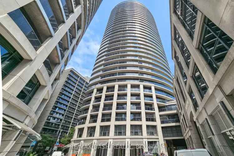 Condo For Sale in Toronto, Ontario