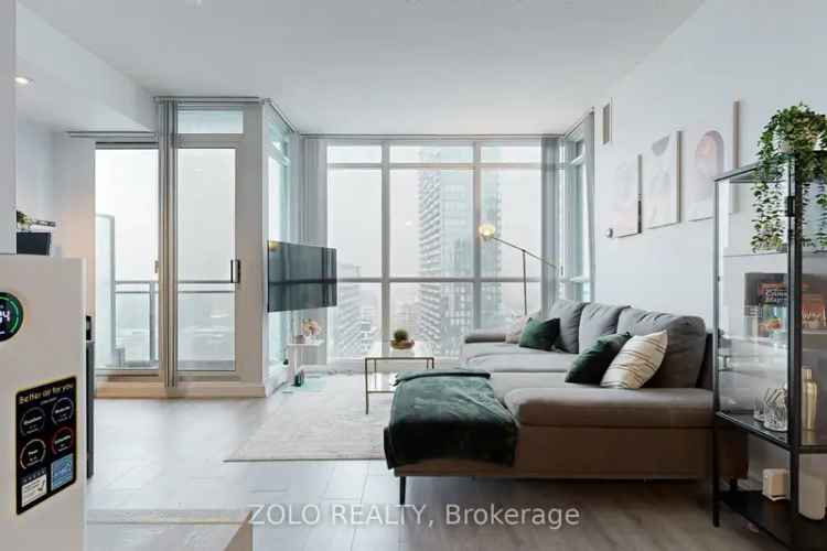 Buy Condo Downtown With Stunning City Views And Great Amenities