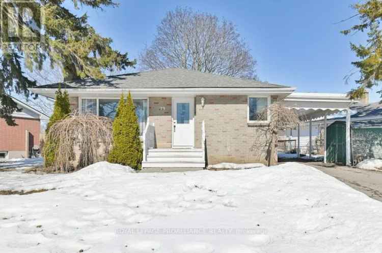 House For Sale in 29, Second Avenue, Quinte West, Ontario