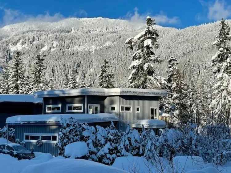 Whistler Move-In Ready Home Peaceful Corner Lot No Strata Fees