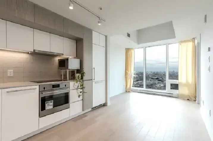 Montreal Downtown | Luxurious TDC3 Condo Studio