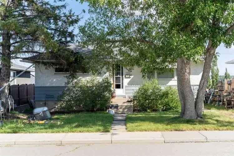 House For Rent in Calgary, Alberta