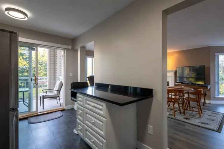 Condo For Sale in Abbotsford, British Columbia