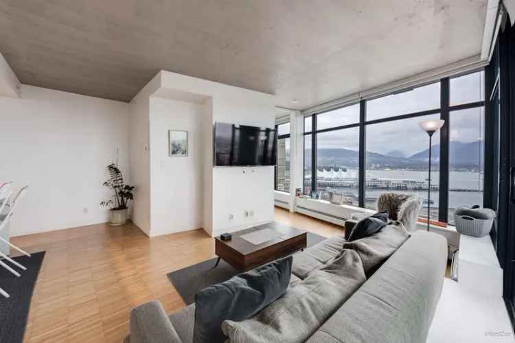 Downtown Vancouver Condo for Sale in Woodwards