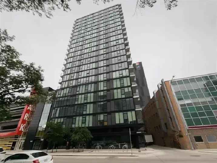 Rent 1 Bedroom Downtown Glasshouse with Amazing Amenities