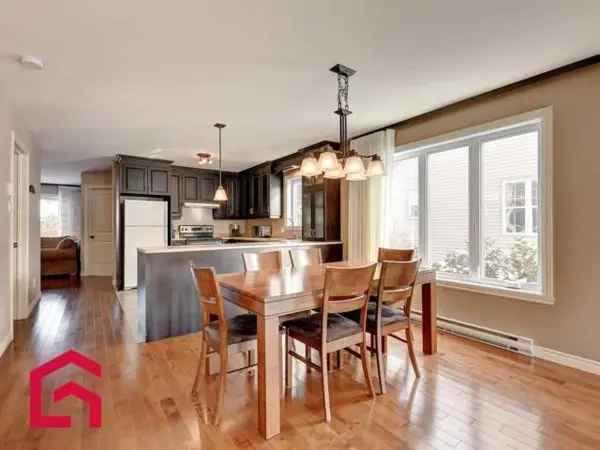 Bungalow-Semi-detached for sale (Estrie) #RD352