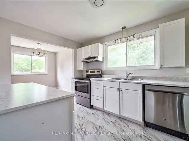 House For Sale in Peterborough, Ontario