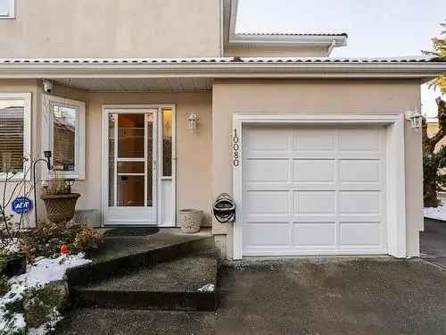 Townhouse For Sale In Guildford Surrey British Columbia