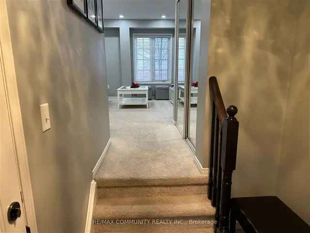 Townhouse For Rent in Ajax, Ontario